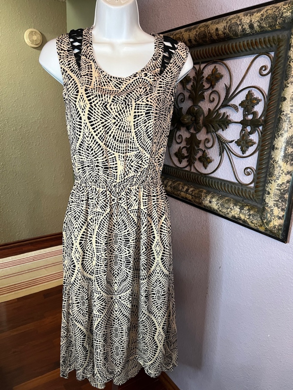 Angie Black and Cream Sleeveless Midi Dress with Elastic Waist